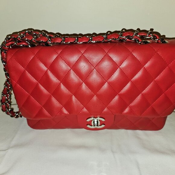CHANEL jumbo lambskin red bag - Picture 6 of 8
